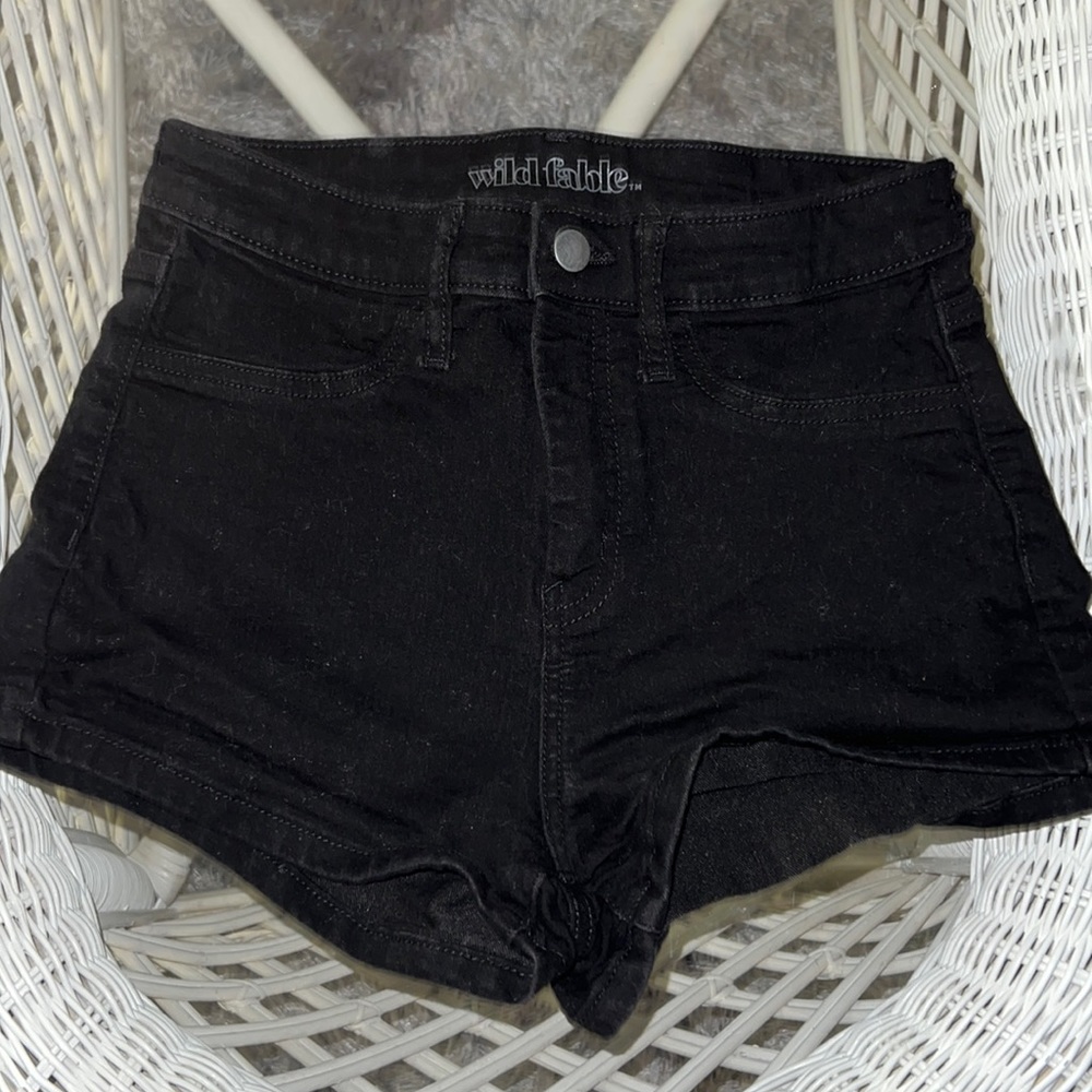 Wild Fable Size 6/28R Black High Waisted Shorts